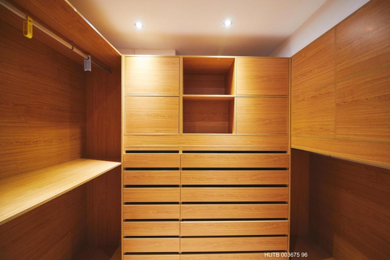 Alcam Alio Cine Apartment Barcelona Bagian luar foto